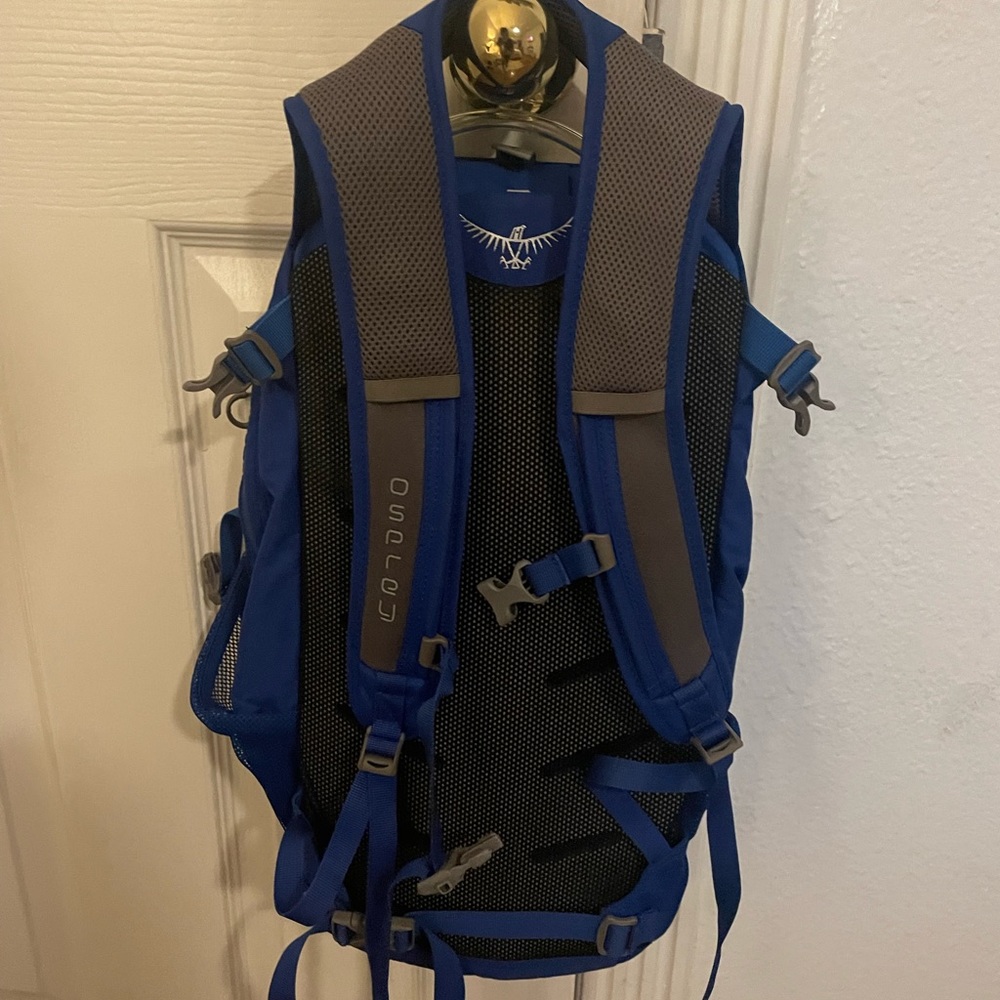 Osprey Duro 15 with Reservoir